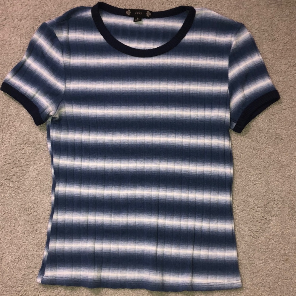 Blue stripped tee